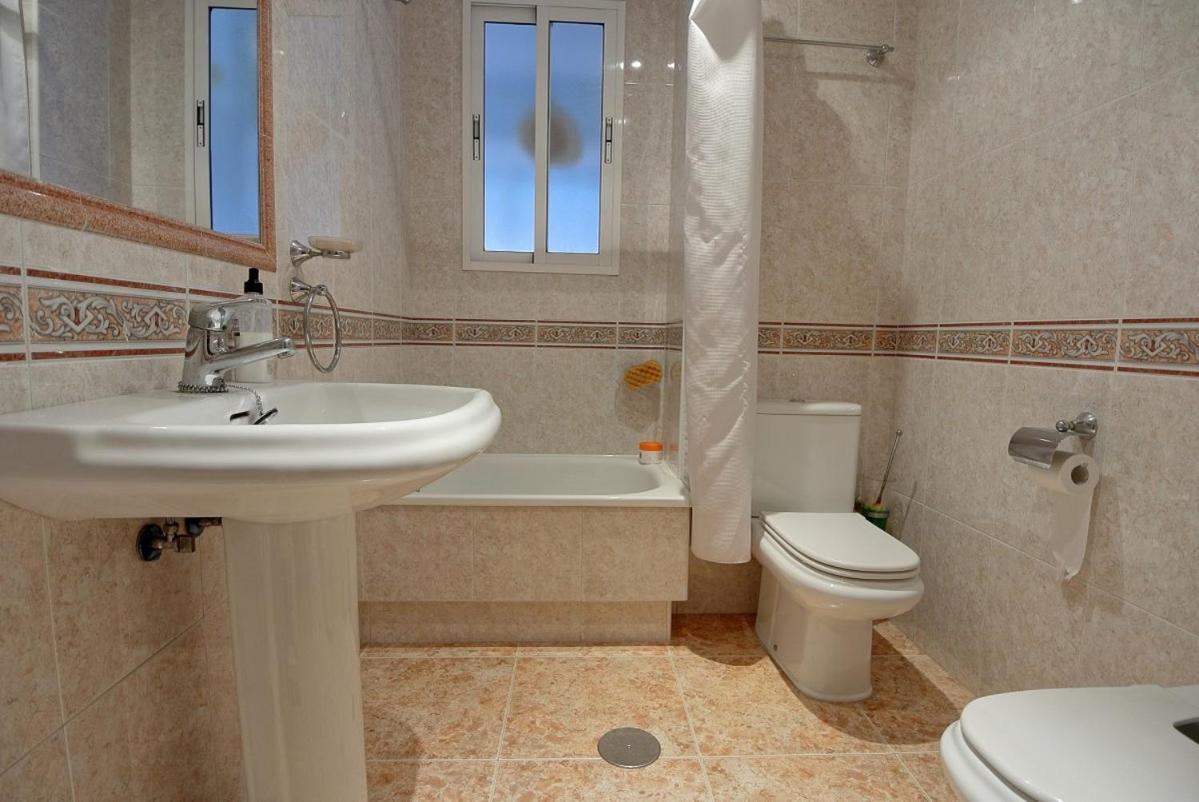 Rooms Tourist Apartment Huelva Exterior photo